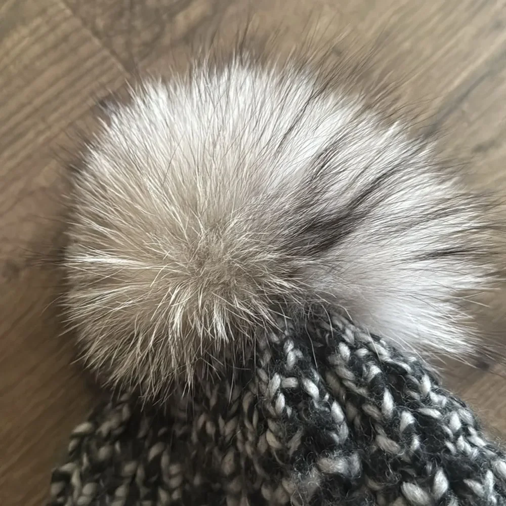 Kyi Kyi Fox fur Pom Pom Beanie